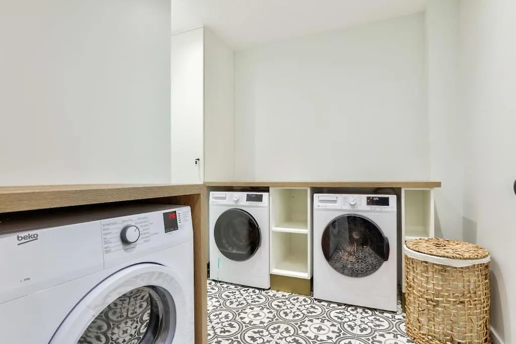 Magnificent Family Flat - Le Marais - With Ac Appartement Parijs